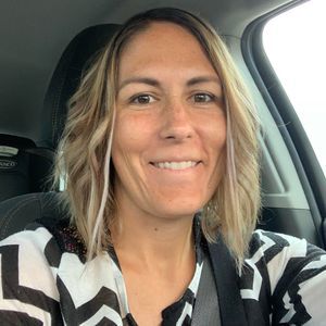 Meet your Posher, Nicole